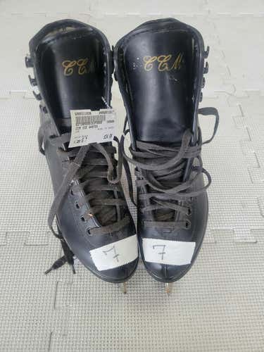 Used Ccm Ice Skates Senior 7 Women's Figure Skates