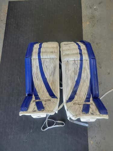 Used Ccm Extreme Flex 500 35" Plus 1" Goalie Leg Pads