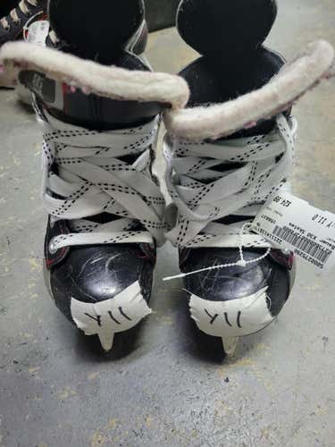 Used Bauer X30 Youth 11.0 Ice Hockey Skates