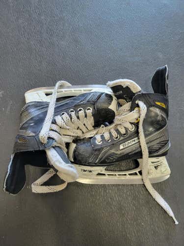 Used Bauer Supreme 160 Youth 12.0 Ice Hockey Skates