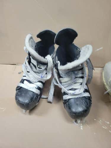 Used Bauer Supreme 120 Youth 12.0 Ice Hockey Skates