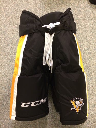 New CCM HP70 Hockey Pants Pro Stock Large Penguins