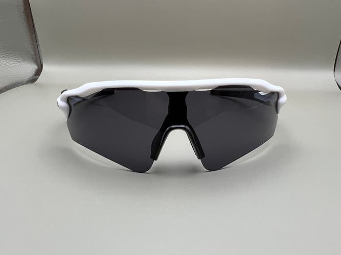 Oakley Style RADAR EV white/black