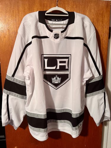 Los Angeles Kings Away MiC Team Issued Adidas Adizero Jersey Size 58