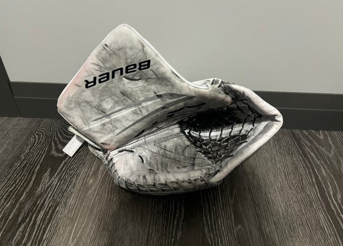 Bauer Hyperlite 2 Glove SR