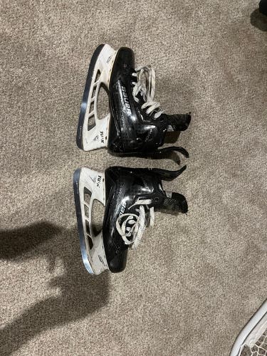 Bauer Supreme Mach