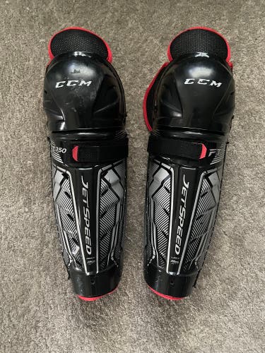 CCM Shin Guards JetSpeed FT350 JR 11”