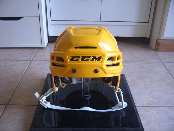 Excellent Like New CCM Tacks 910 Senior Hockey Helmet sz Medium Yellow Predators Penguins