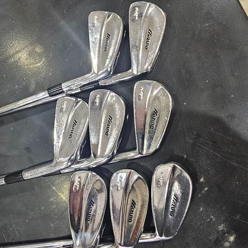 Used Men's Mizuno MP 68 Right Handed Iron Set Stiff Flex Steel Shaft