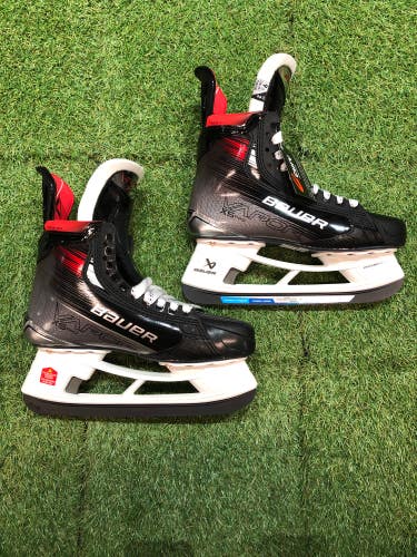 New Bauer Vapor X5 Pro Hockey Skates 9.5 Fit 2 - Senior