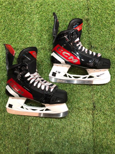 New CCM JetSpeed FT6 Hockey Skates Wide Width 7.5 - Senior