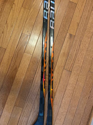 Used Bauer Nexus SYNC Right Handed Hockey Stick, 95 Flex, Senior P92M (Max Blade) Pro Stock.