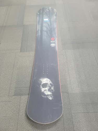 Used Never Summer East 157 Cm Men's Snowboards