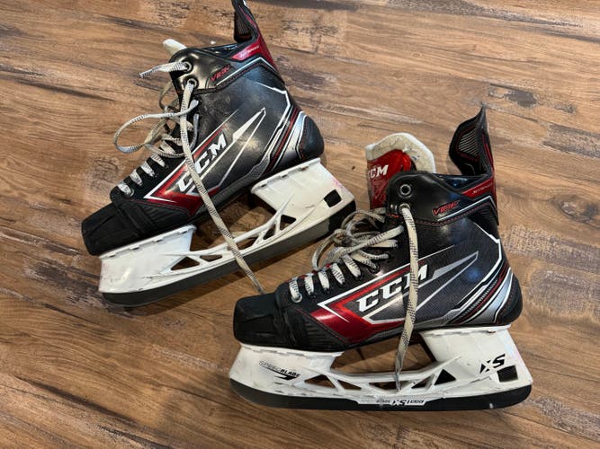 Used Senior CCM JetSpeed Vibe Hockey Skates Regular Width 10