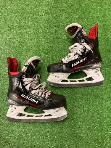 Used Senior Bauer Vapor X4 Hockey Skates Size 8