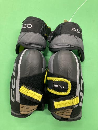 Used Senior Small CCM Tacks AS 580 Elbow Pads