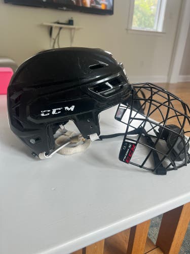 Ccm Tacks 710 Black Helmet Medium