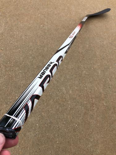 Used Senior Bauer Vapor X4 Hockey Stick Right Handed P92