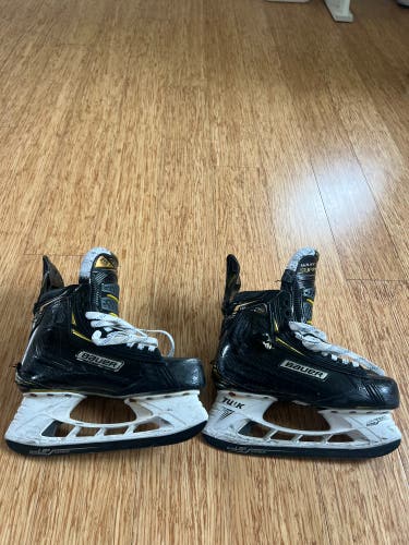 Bauer 2s Pro Hockey Skates 7.5