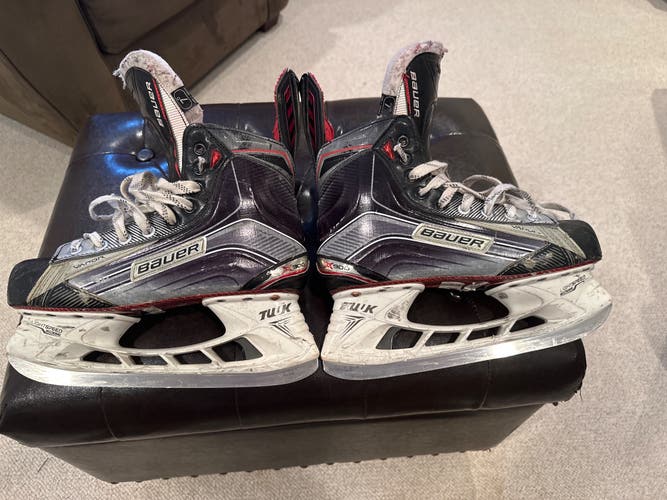 Bauer Vapor X900 Ice Skates