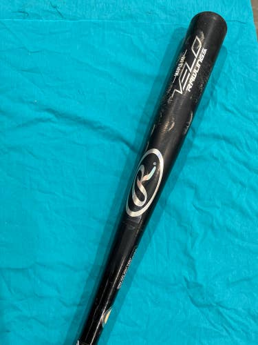 Used Rawlings Velo Maple 32" Bat