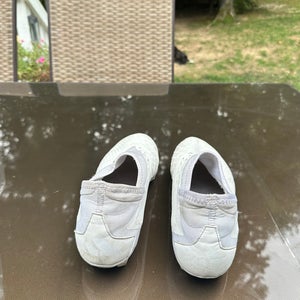 White Used Men's Adidas Cleats
