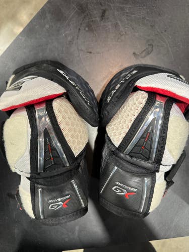 Used Junior Small Easton Synergy GX Elbow Pads