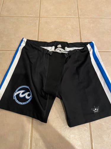 MN Whitecaps black pant covers