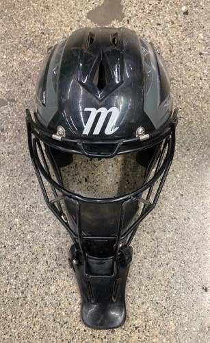 Used Intermediate Marucci Catcher's Mask | 6 1/4 - 7