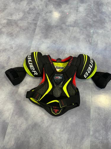 Used Small Junior Bauer Vapor X2.9 Shoulder Pads