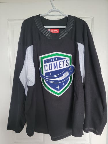 Black AHL Utica Comets CCM Practice Jersey (size 58)