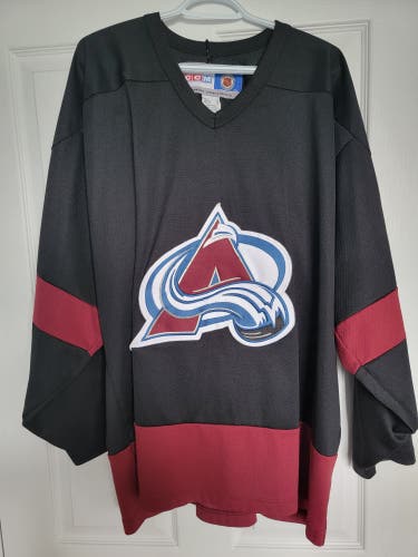 Black Colorado Avalanche Practice Jersey (size XL)