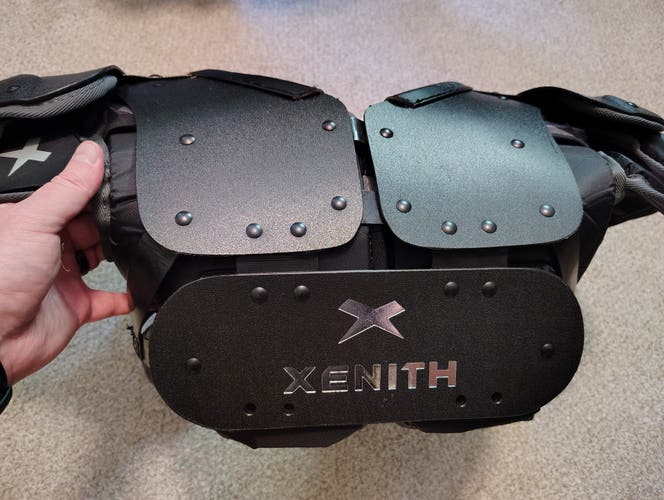 New Large Adult Xenith Pro Skill Shoulder Pads FREE SHIPPING