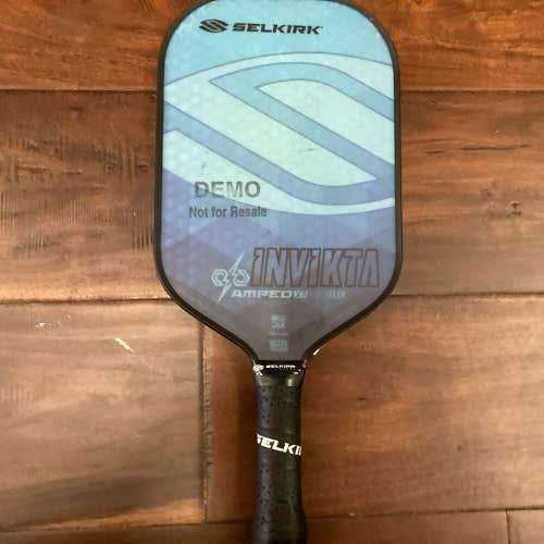 selkirk amped invikta pickleball paddle 7.5 oz