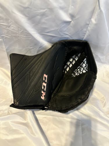 CCM E4.9 Regular Goalie Catcher