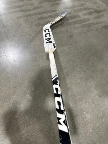 Used Senior CCM Extreme Flex E4.9 Goalie Stick Full Right 29.0" Paddle