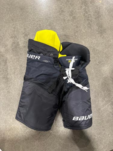 Black Used Junior Medium Bauer Supreme S29 Hockey Pants