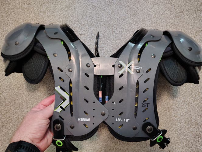 New Medium Adult Xtech Shoulder Pads