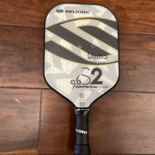 selkirk amped S2 pickleball paddle 7.6 oz