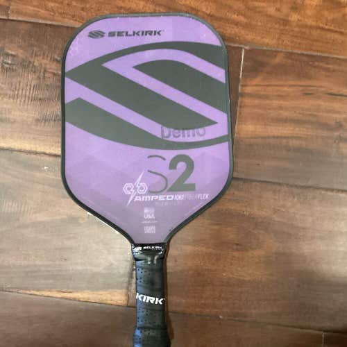 selkirk amped s2 pickleball paddle 8.2