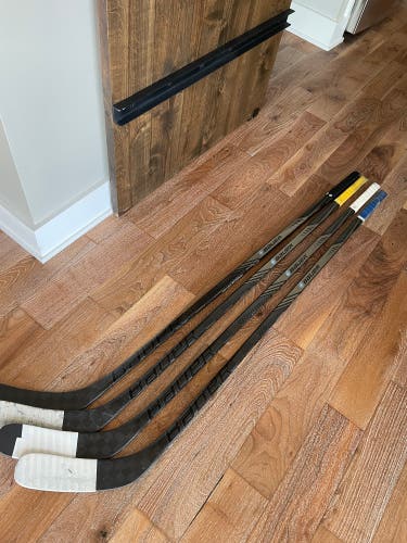 Bauer Hyperlite Sticks