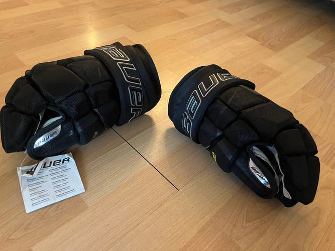 New Bauer Gloves 14"