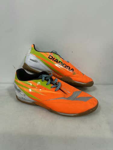 Used Diadora Senior 6 Indoor Soccer Indoor Cleats