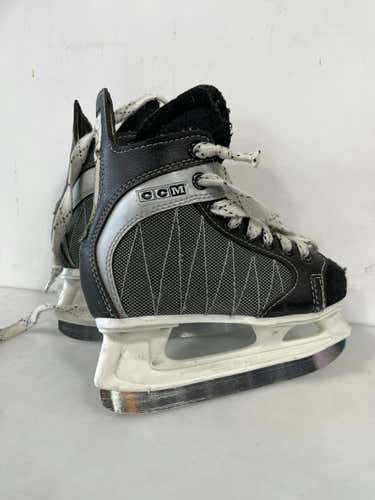 Used Ccm Powerline Youth 12.0 Ice Hockey Skates