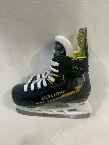 New Bauer Youth Supreme M4 Ice Hockey Skates Youth 13.0