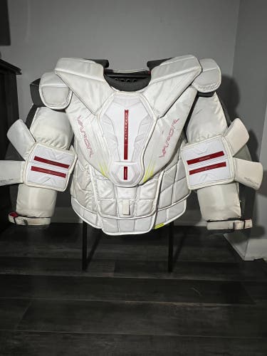 Bauer Vapor Hyperlite 2 Chest & Arm Protector Sr. Large