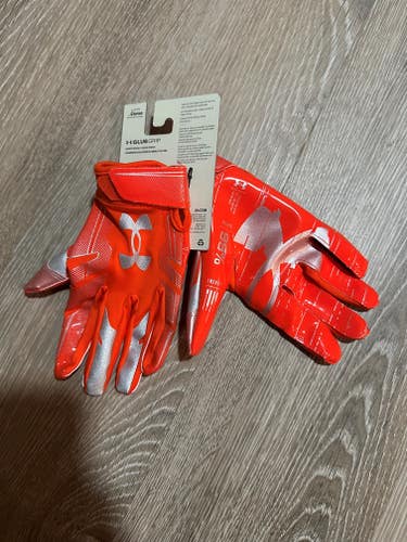 Orange New Medium Adult Under Armour F8 Gloves