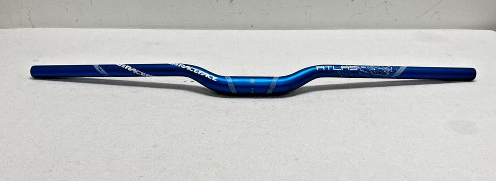 Race Face Atlas 795mm Blue Anodized Aluminum Mountain Bike Riser Handlebar