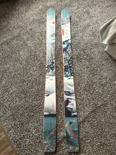 LIKE NEW 2022 4FRNT Powder Hoji CC Skis (177cm, 112mm; flat, no bindings)