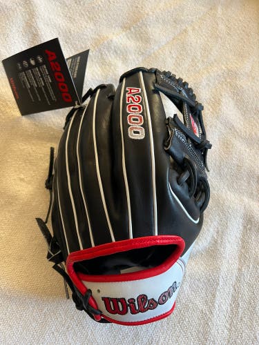 Wilson A2000 Baseball Glove 11.75